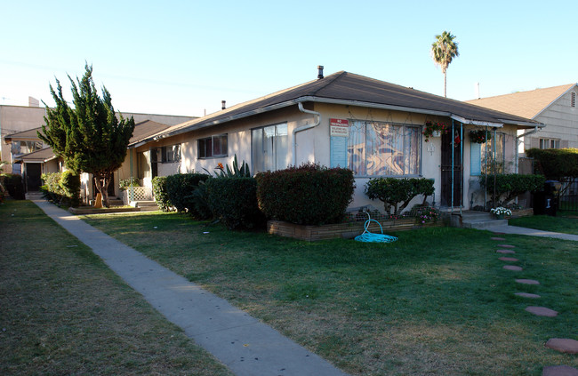 540 E 99th St in Inglewood, CA - Building Photo - Building Photo