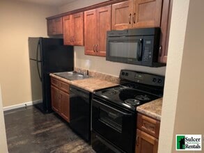 103 N Oak St in Brookland, AR - Building Photo - Building Photo