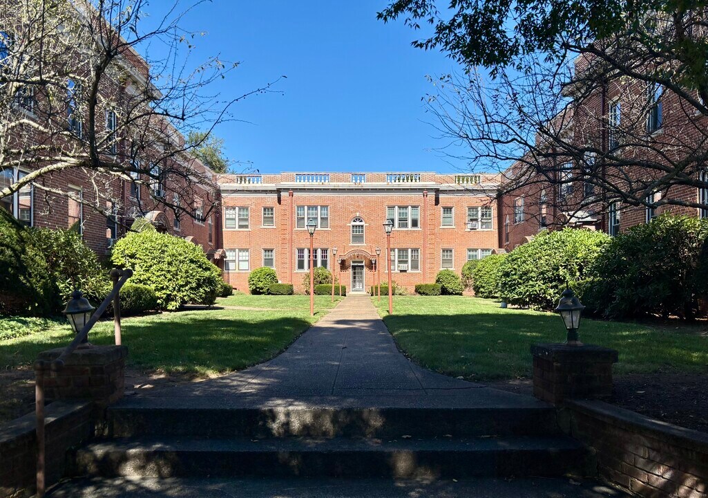 137 Fountain St in New Haven, CT - Building Photo