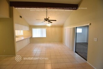 2501 E Timberlane Dr in Plant City, FL - Building Photo - Building Photo