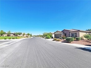 5375 E La Campana Dr in Pahrump, NV - Building Photo - Building Photo
