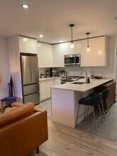 6725 9E Av in Montréal, QC - Building Photo - Building Photo
