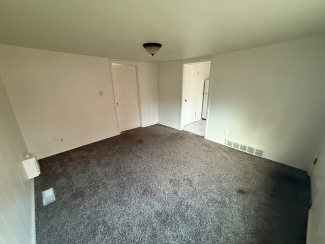 property at 1245-1247 S 5th Ave