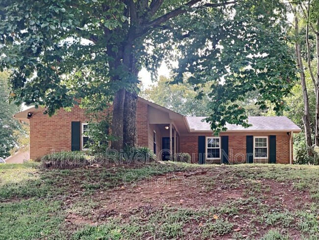 5211 Bayberry Ln in Greensboro, NC - Building Photo - Building Photo