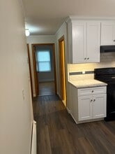 29 Bray Ave in Milford, CT - Foto de edificio - Building Photo