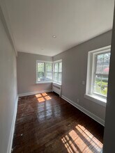 1 Dewitt Rd, Unit 509 in Elizabeth, NJ - Foto de edificio - Building Photo