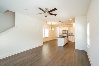 308 B Lake St in Lebanon, TN - Building Photo - Building Photo