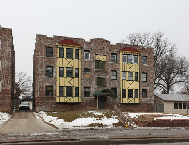 3636 Southwest Tfwy in Kansas City, MO - Building Photo - Building Photo