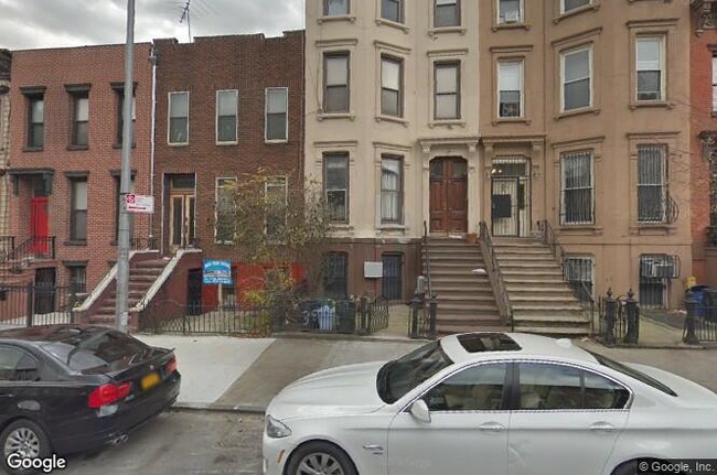 20 Foot Wide Brooklyn Brownstone in Brooklyn, NY - Building Photo - Other