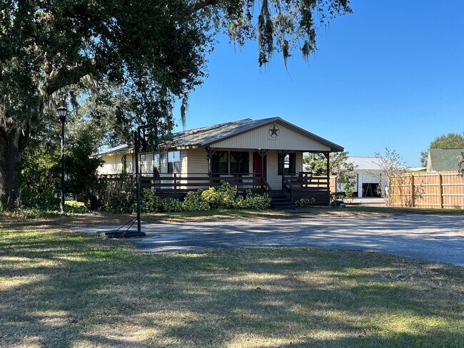 4307 Stanley Rd in Plant City, FL - Building Photo - Building Photo