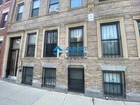 41 Cunard St in Boston, MA - Building Photo