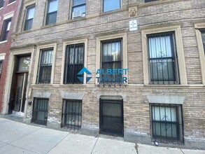 41 Cunard St, Unit 776-3 in Boston, MA - Foto de edificio - Building Photo