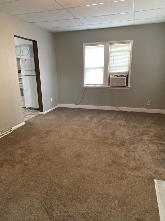 624 Dundee Ave in Waterloo, IA - Building Photo - Building Photo