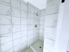 211 Old Rte 22 in Wassaic, NY - Foto de edificio - Building Photo