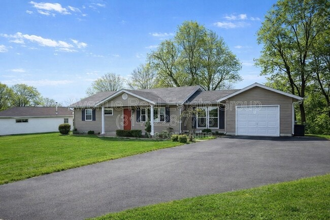 property at 908 Center Ct