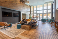 Lenox SoCo in Austin, TX - Foto de edificio - Interior Photo