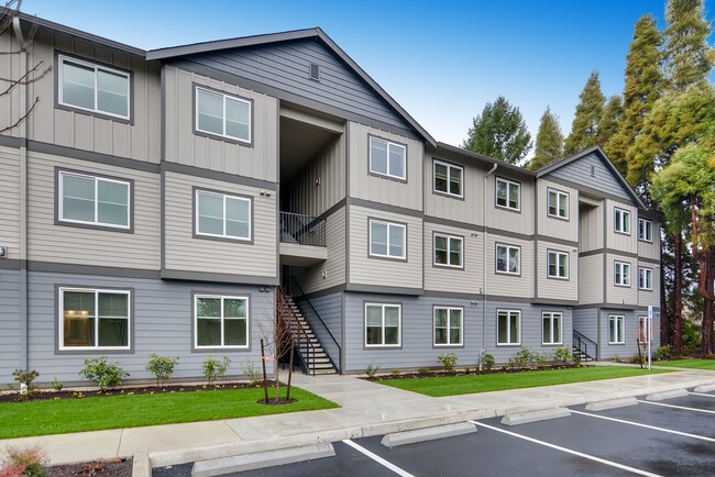 Quatama Woods in Hillsboro, OR - Foto de edificio - Building Photo