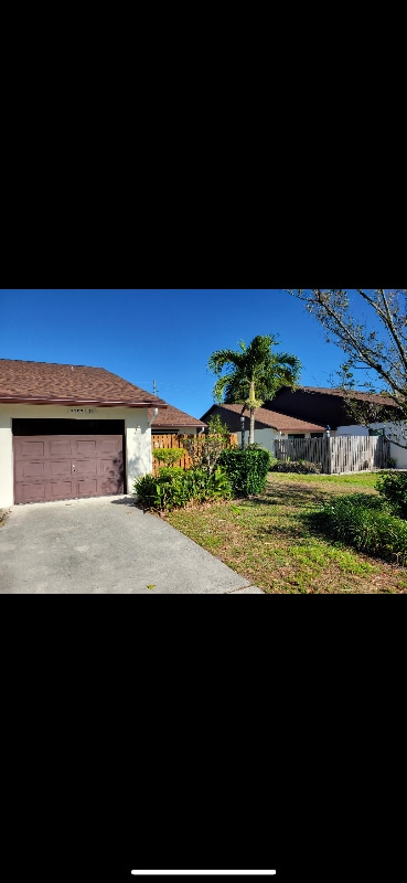 property at 3509 Silver Lace Ln