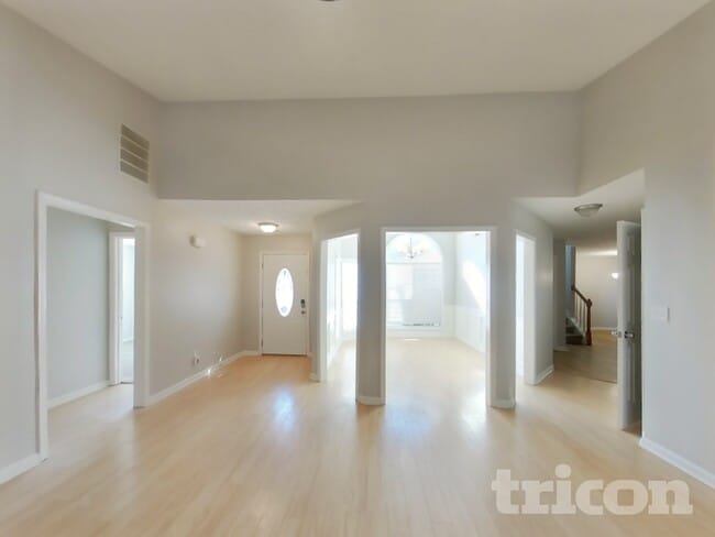 2570 Harbins Mill Dr in Dacula, GA - Foto de edificio - Building Photo