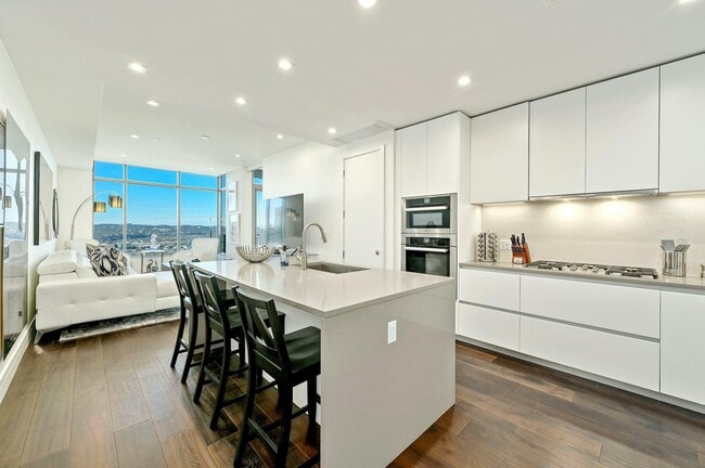 property at 501 West Ave