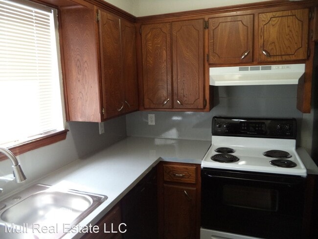 1606 Cara Jo Dr photo'