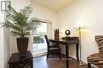 11 St Joseph St in Toronto, ON - Building Photo - Building Photo