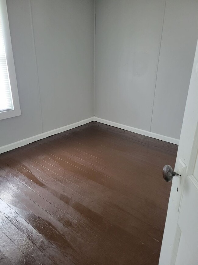1211 Burgess St in Fort Wayne, IN - Building Photo - Building Photo