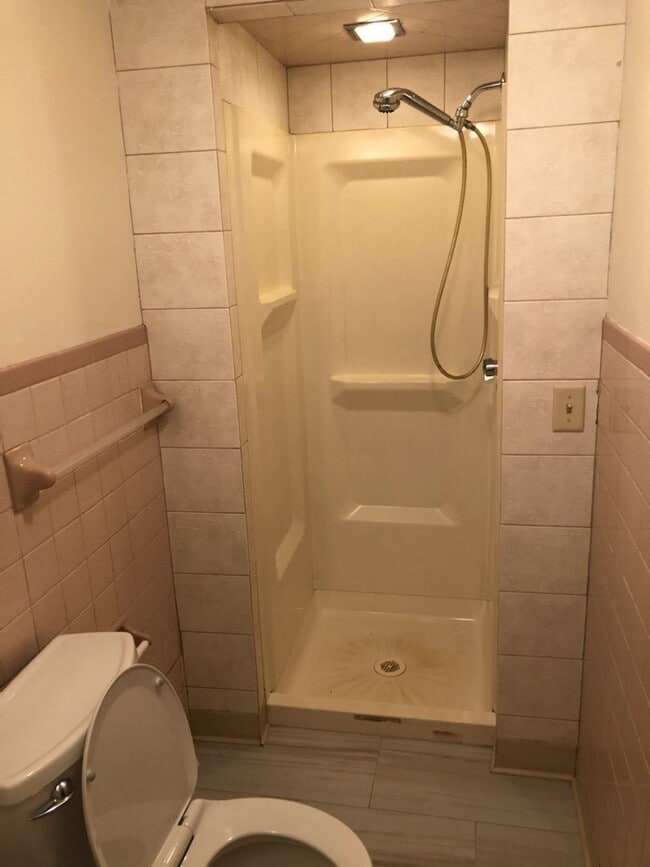 property at 123 S Orleans Rd