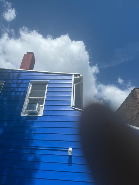 10 Humbert St in Nutley, NJ - Building Photo