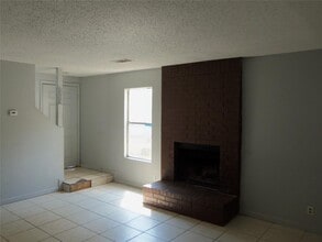 6105 Conti Ct in Austin, TX - Building Photo - Building Photo