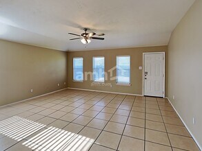 7710 Eldergrove Ln in Richmond, TX - Building Photo - Building Photo