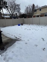 73 Mallard Crescent in Brampton, ON - Building Photo