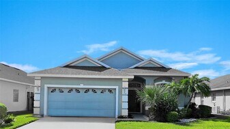 29 High Vista Dr in Davenport, FL - Building Photo