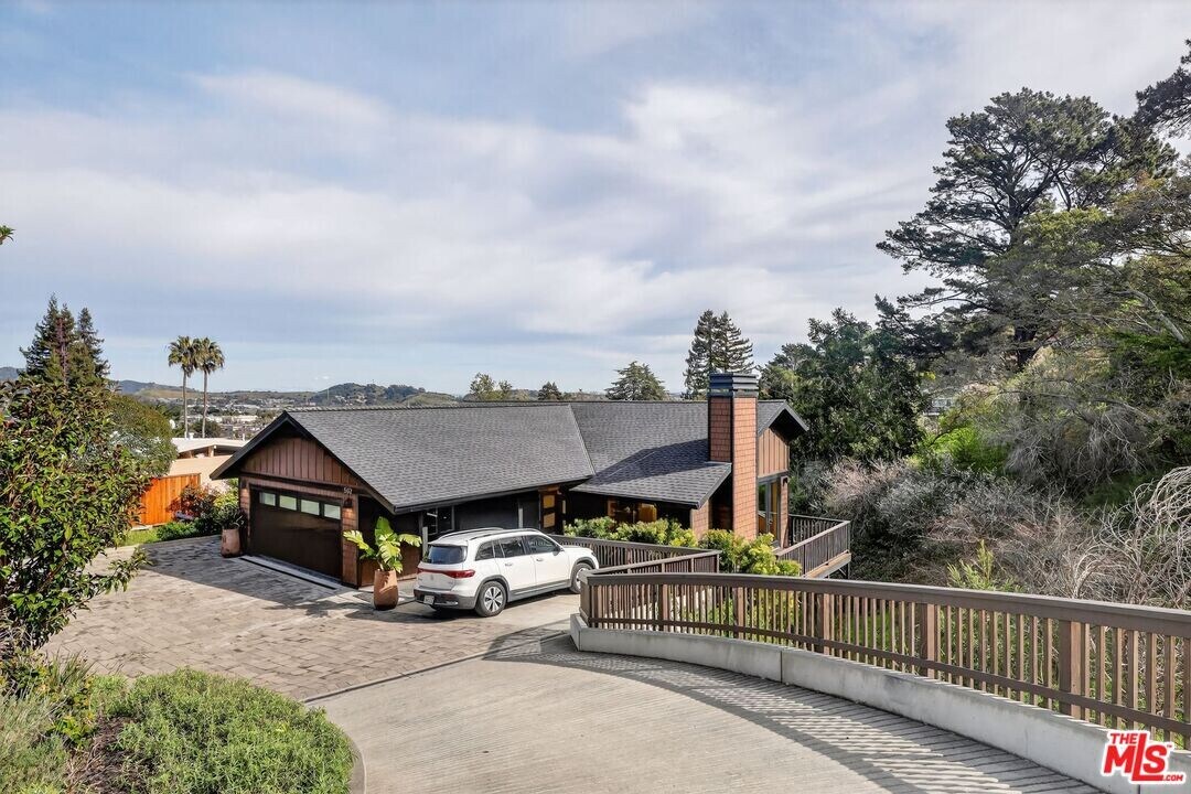 502 Chapman Dr in Corte Madera, CA - Building Photo