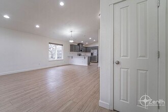 10402 NE 67th Ave in Vancouver, WA - Building Photo - Building Photo