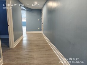 4300 W Wilcox St in Chicago, IL - Building Photo - Building Photo