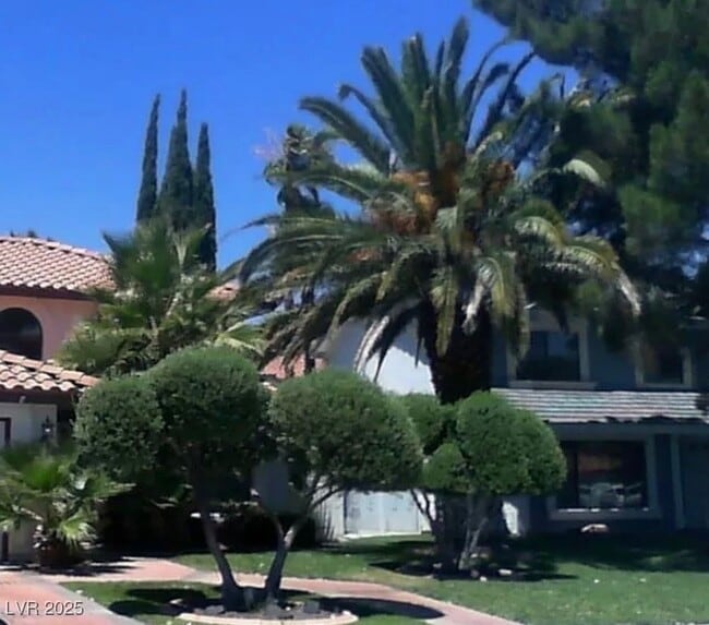 2909 Crystal Bay Dr in Las Vegas, NV - Building Photo - Building Photo