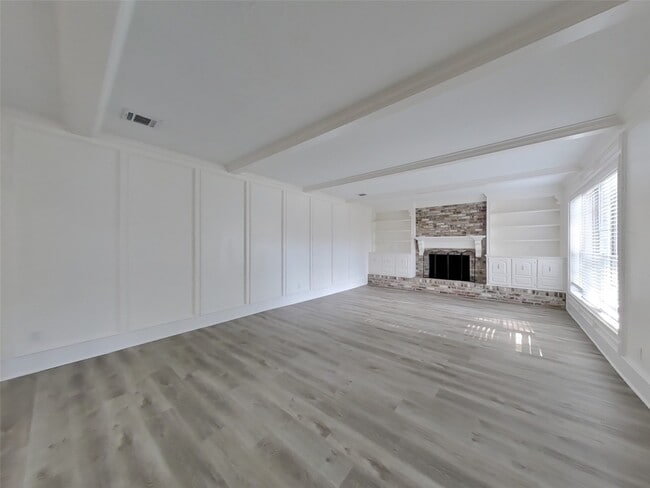 15806 Crystal Brook Dr