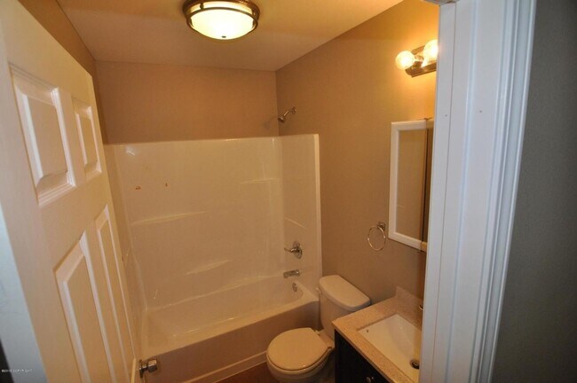 574 Tracy Dr in Big Lake, AK - Building Photo - Building Photo