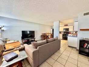 4021 My Lady Ln in Land O Lakes, FL - Building Photo - Building Photo