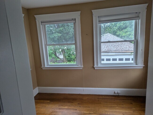 519 Belmont St, Unit 1 in Belmont, MA - Building Photo - Building Photo