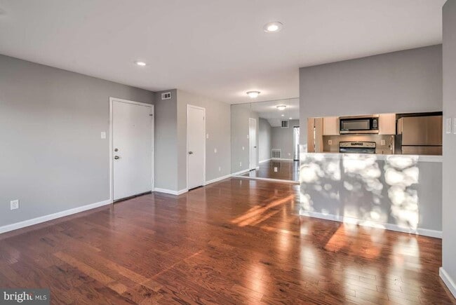 1302 Maresfield in Evesham, NJ - Building Photo - Building Photo