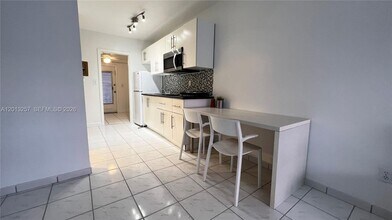 1234 Euclid Ave in Miami Beach, FL - Building Photo - Building Photo