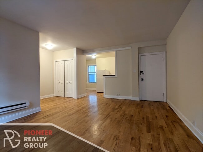 1350 N Dearborn St, Unit 607