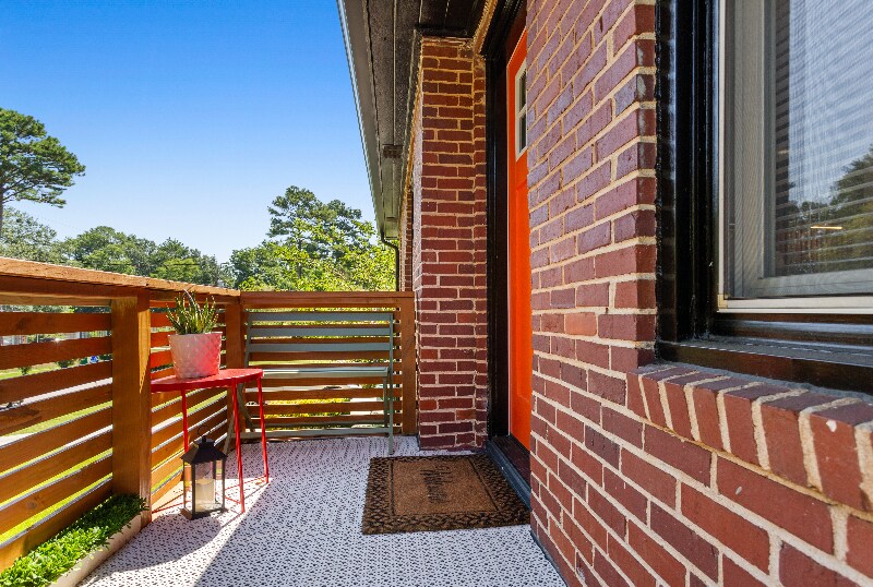 3191 Bluebird Ln in Decatur, GA - Foto de edificio