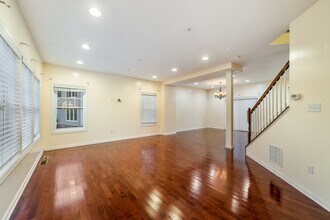 3114 Raintree Dr in Gibsonia, PA - Foto de edificio - Building Photo