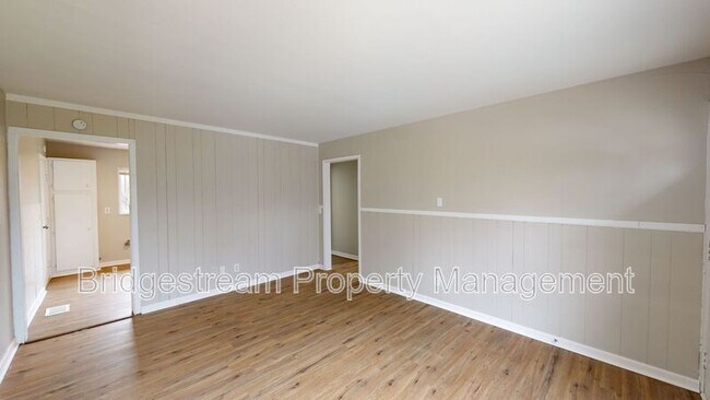 4196 Melgrove Ave in Dayton, OH - Building Photo - Building Photo