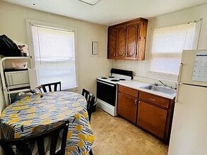 1604 E 9th St in Hopkinsville, KY - Building Photo - Building Photo