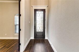 3100 Main St in Granbury, TX - Building Photo - Building Photo