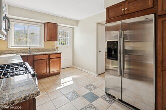 6341 N Leavitt St in Chicago, IL - Building Photo - Building Photo
